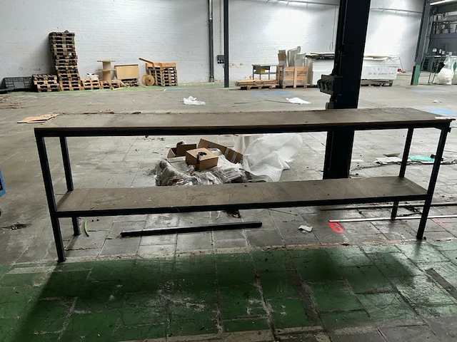 Werktafel - afbeelding 1 van  3