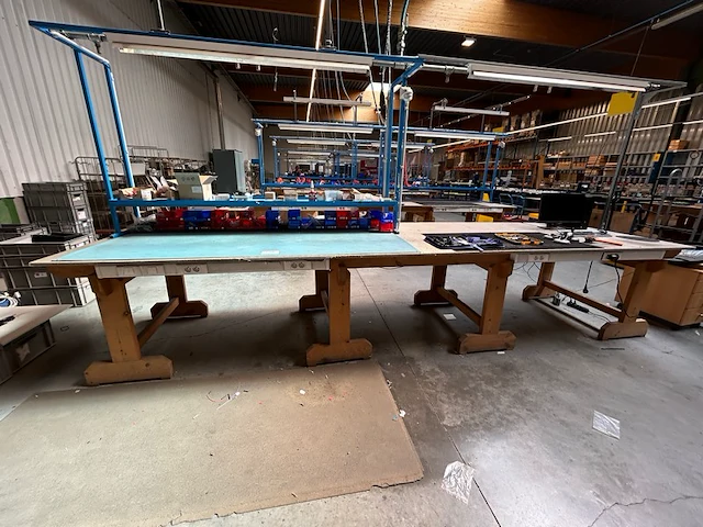 Werktafel - afbeelding 1 van  8