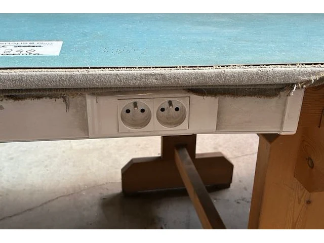 Werktafel - afbeelding 7 van  8