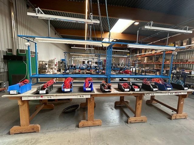 Werktafel - afbeelding 1 van  10