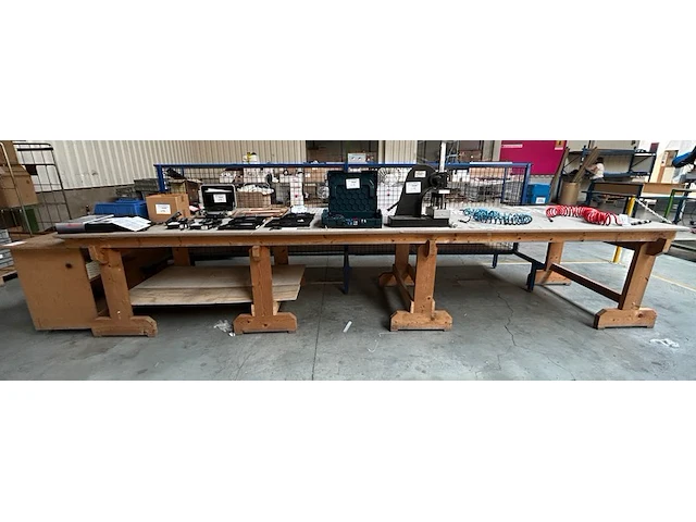 Werktafel - afbeelding 1 van  4