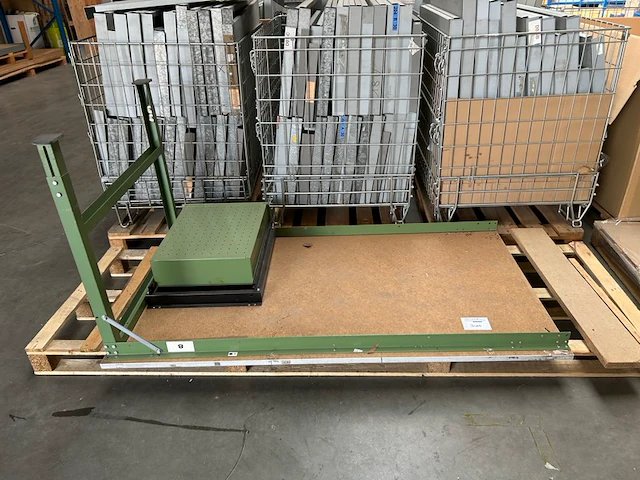 Werktafel - afbeelding 1 van  4