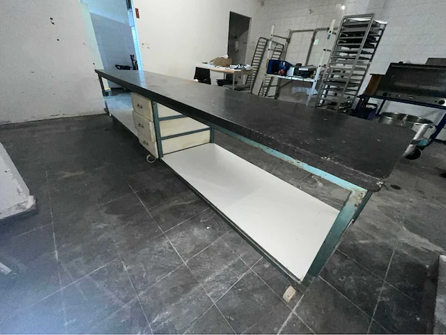 Werktafel - afbeelding 2 van  5