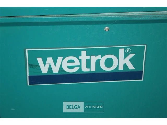 Wetrok schrobzuigmachine met lader - afbeelding 3 van  9