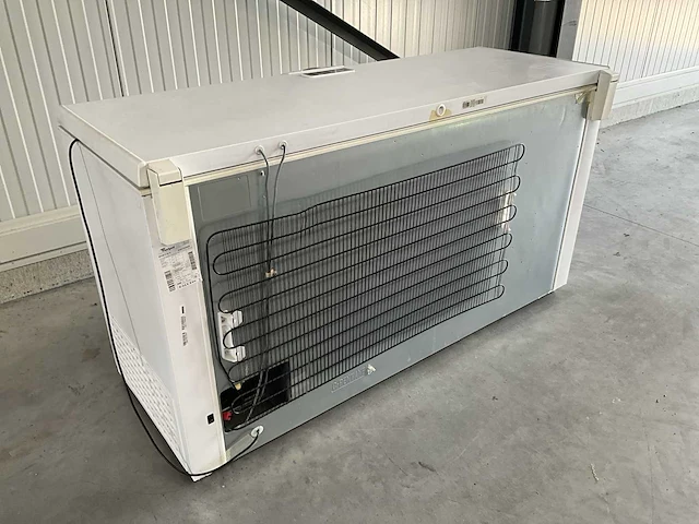 Whirlpool diepvriezer koffermodel netto 365 liter - afbeelding 5 van  8