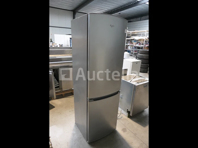 Whirlpool rechtopstaande koelkast/vriezer combo wbe34112s - afbeelding 1 van  9