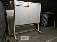Whiteboard met kast op wielen - afbeelding 1 van  3