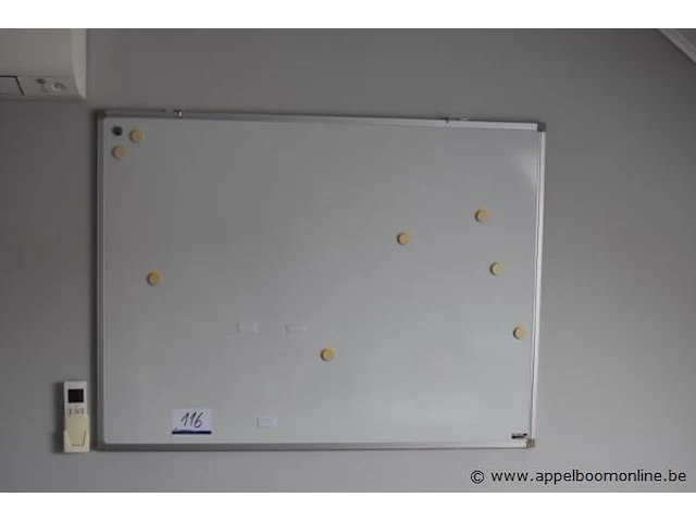 Whiteboard (staande op eerste verdieping) - afbeelding 1 van  1