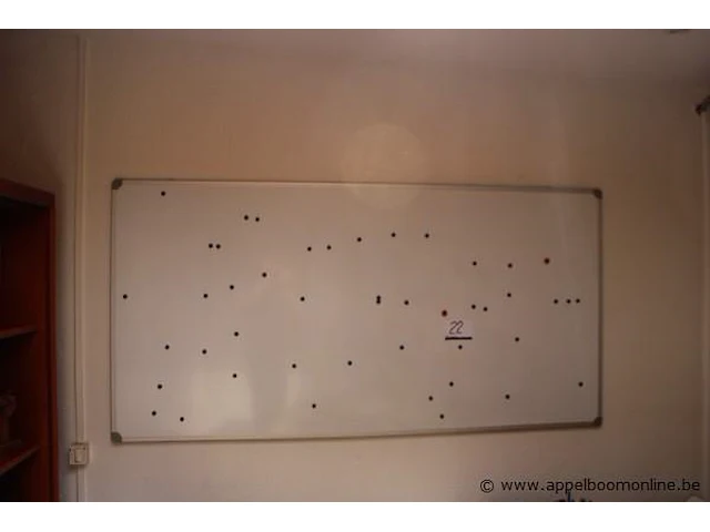 Whiteboard - afbeelding 1 van  1