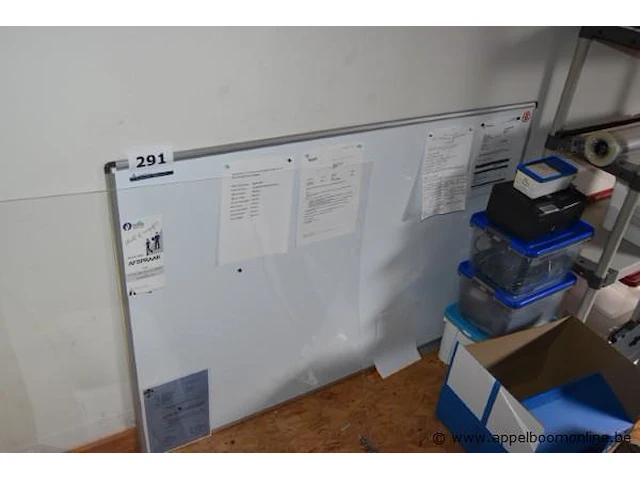Whiteboard - afbeelding 1 van  1