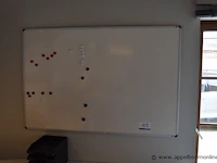 Whiteboard - afbeelding 1 van  1
