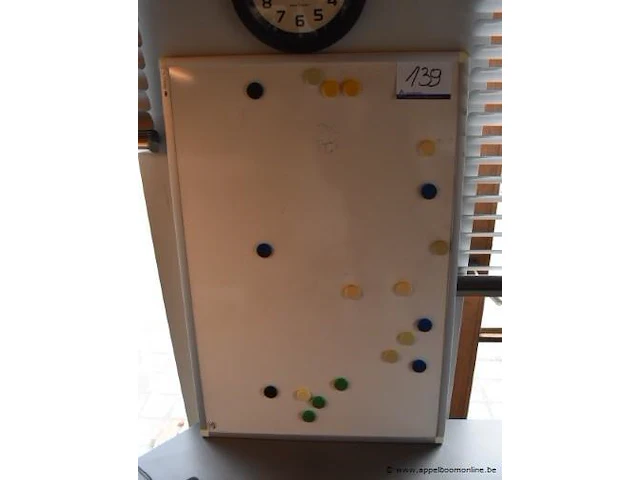 Whiteboard - afbeelding 1 van  1