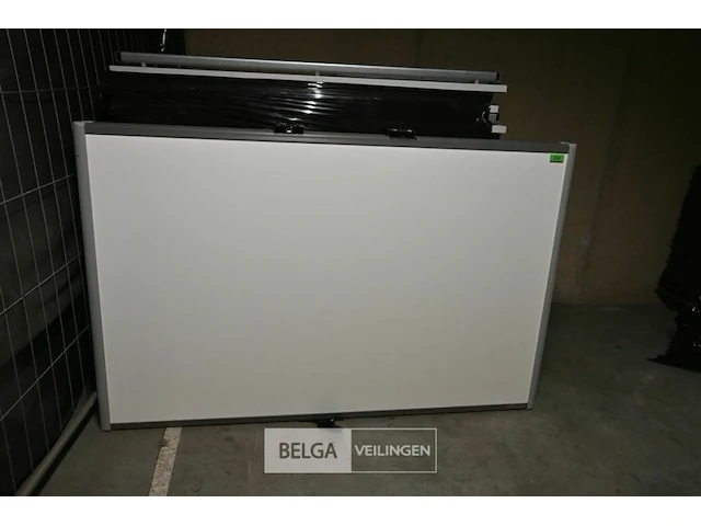 Whiteboard - afbeelding 1 van  1