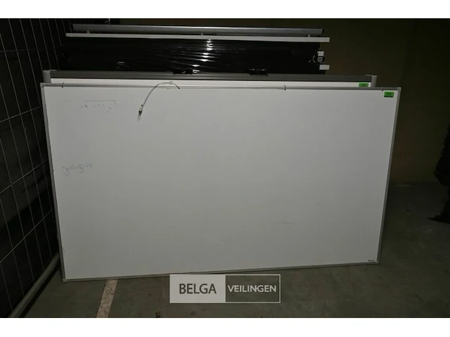 Whiteboard - afbeelding 1 van  1