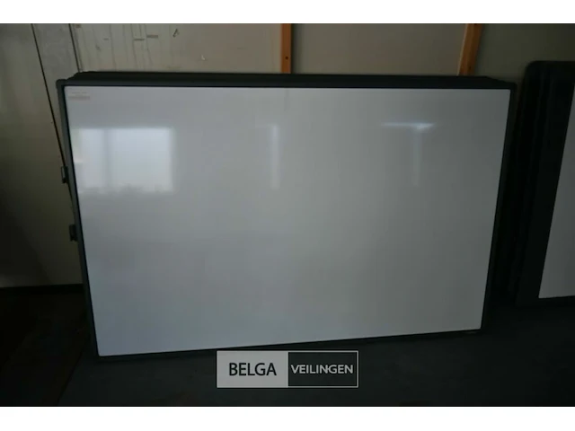 Whiteboard - afbeelding 1 van  1