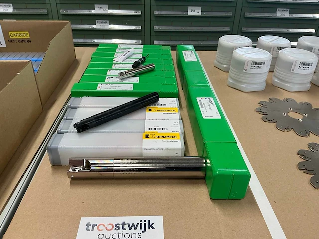 Widia en kennametal wisselplaatfrees (4x) - afbeelding 1 van  5