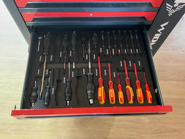 Widmann max edition gereedschapswagen met inhoud - afbeelding 7 van  11