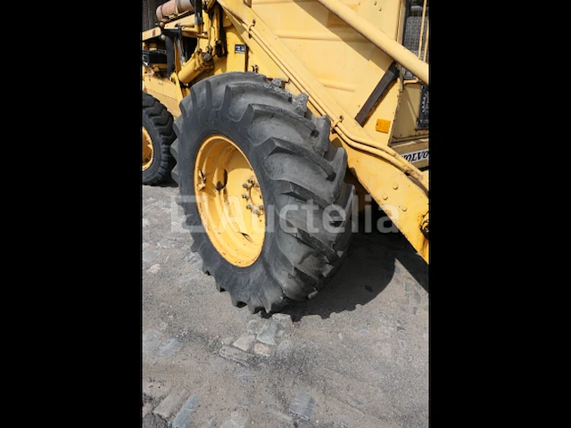 Wiel voorlader volvo lm 641 - afbeelding 7 van  31