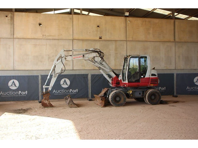Wielgraafmachine takeuchi tb295w diesel 2020 - afbeelding 1 van  1