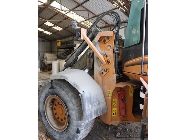 Wiellader case 512d, serienummer jef0143717, vm bj 2003 - afbeelding 9 van  11