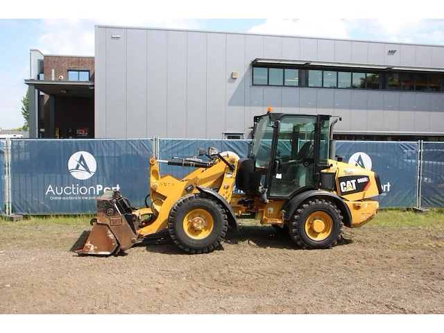 Wiellader caterpillar 906h2 diesel 2015 - afbeelding 1 van  1