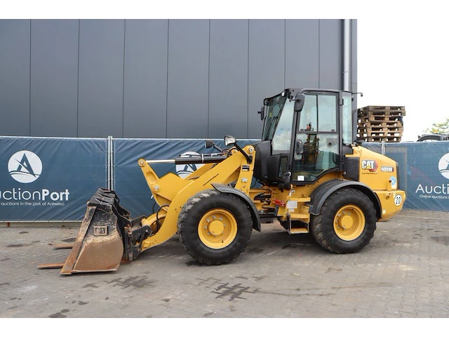 Wiellader caterpillar 908m diesel 54.6kw 2021 - afbeelding 1 van  1