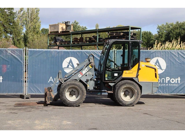 Wiellader giant v6004t x-tra diesel 48kw 2011 - afbeelding 1 van  1