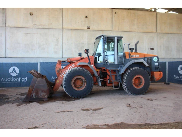 Wiellader hitachi zw220 diesel 2006 - afbeelding 1 van  1