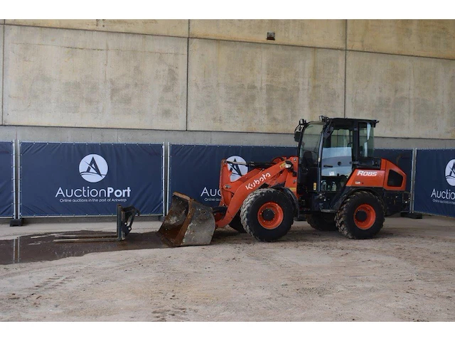 Wiellader kubota r085 diesel - afbeelding 1 van  1