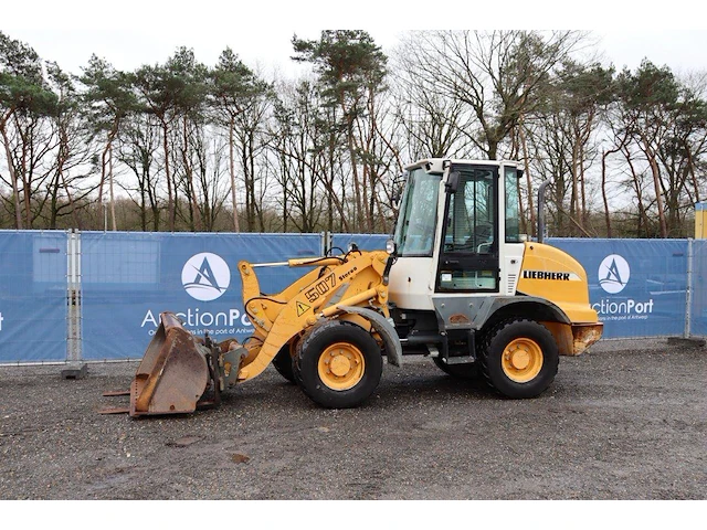 Wiellader liebherr l507 diesel - afbeelding 1 van  1