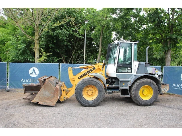 Wiellader liebherr l514 diesel 2012 - afbeelding 1 van  1