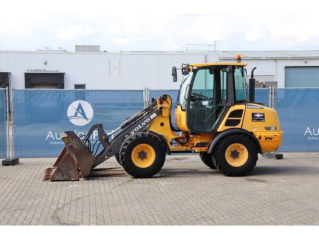 Wiellader volvo l25f-p diesel 58pk 2011 - afbeelding 1 van  1