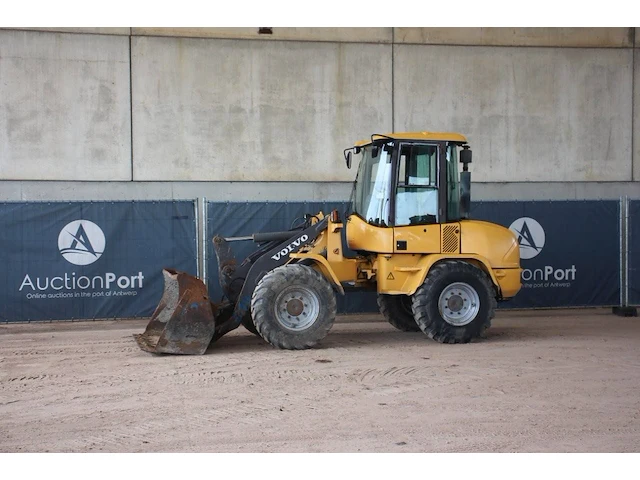 Wiellader volvo l30b-z/x diesel 2008 - afbeelding 1 van  1