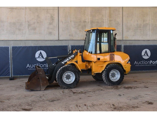 Wiellader volvo l30bzx diesel - afbeelding 1 van  1