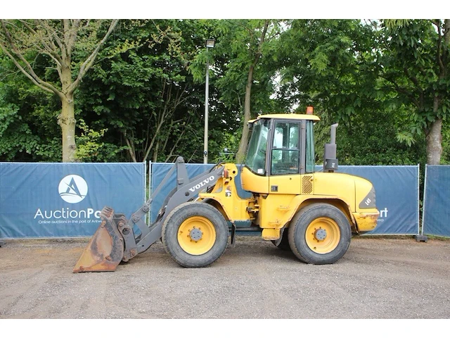 Wiellader volvo l45tp diesel 2000 - afbeelding 1 van  1