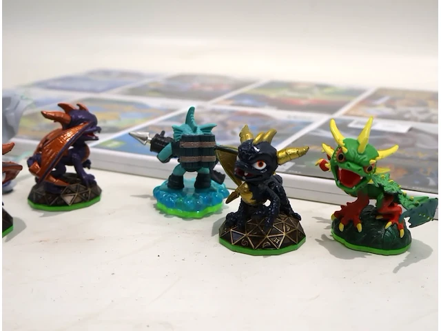 Wii spellen en figuurtjes - afbeelding 5 van  6
