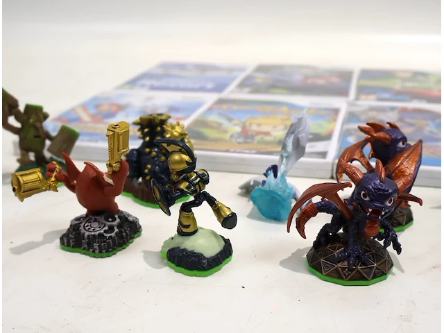 Wii spellen en figuurtjes - afbeelding 6 van  6