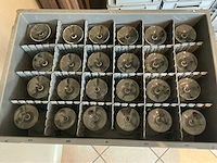Wijnglazen in krat glas - afbeelding 3 van  3