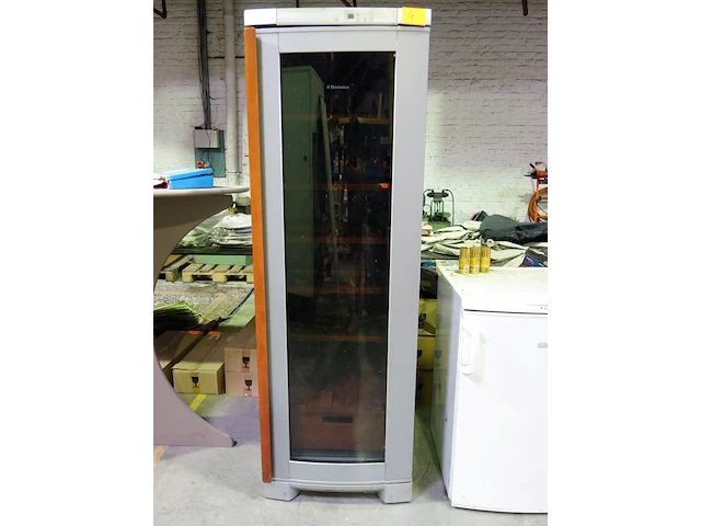 Wijnkoeler electrolux - afbeelding 1 van  3