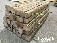 Wilde teak palen - afbeelding 1 van  11