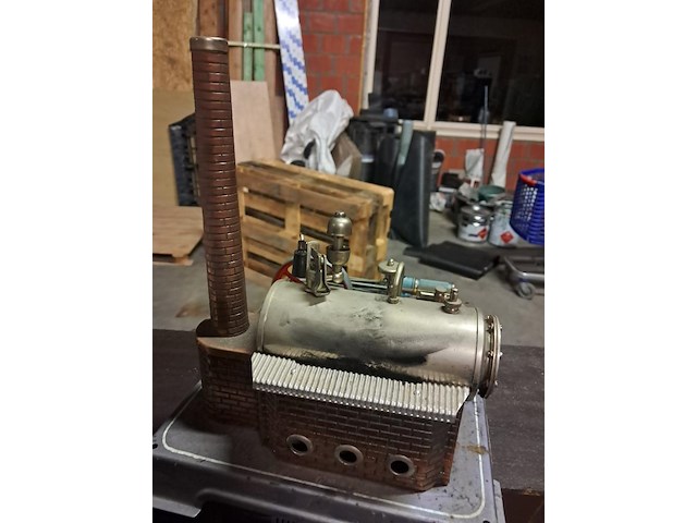 Wilesco dampmachine in metaal met originele doos - afbeelding 4 van  5