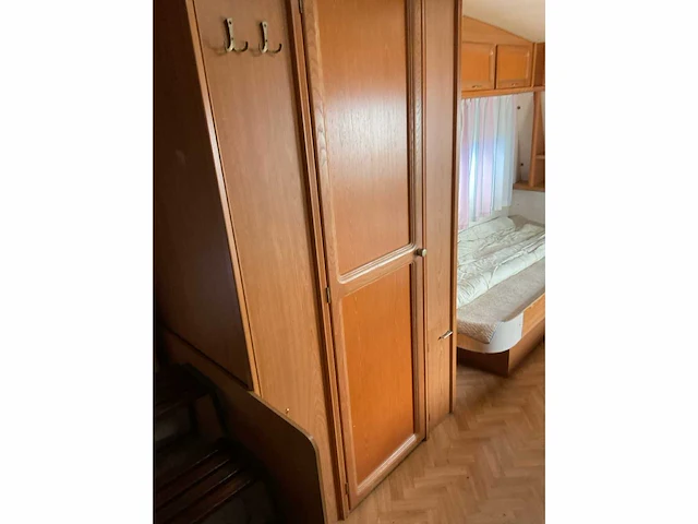 Wilk caravan - afbeelding 10 van  14