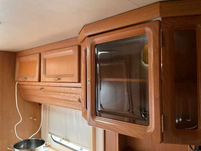 Wilk caravan - afbeelding 14 van  14