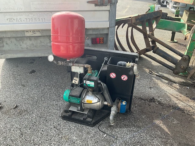 Wilo af basic-mc 304em e hydrofoor waterpomp - afbeelding 1 van  7