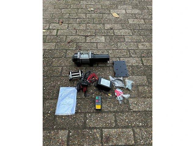 Winch 3500lbs nieuw - afbeelding 1 van  1
