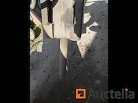 Wind rotsen montabert merk en onleesbare model - afbeelding 1 van  7
