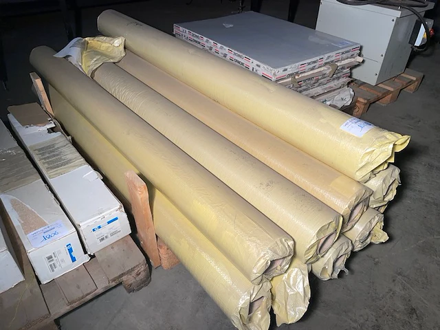 Winddoorlaatbare mesh banner - afbeelding 1 van  2