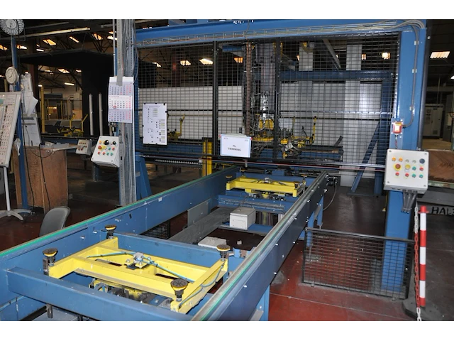Windshield volvo finishing - afbeelding 3 van  19