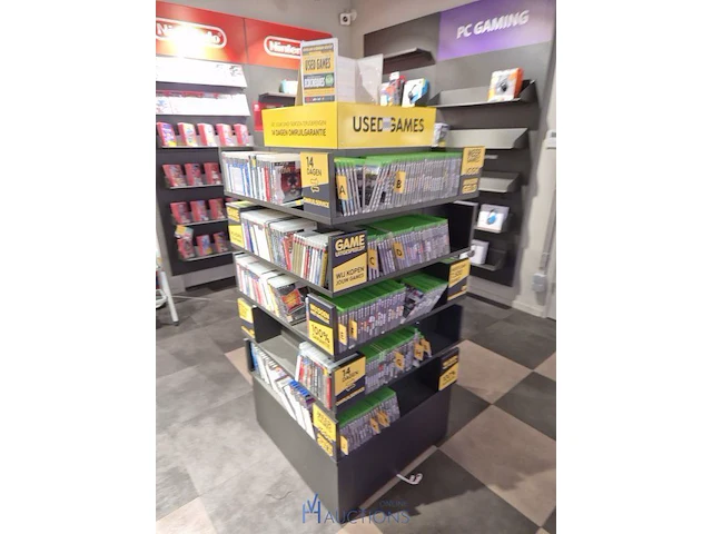 Winkelvoorraad en inrichting game mania antwerpen - afbeelding 25 van  513