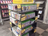 Winkelvoorraad en inrichting game mania antwerpen - afbeelding 25 van  513